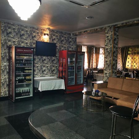 Hostel Casa Simescu II Caransebeş Zewnętrze zdjęcie